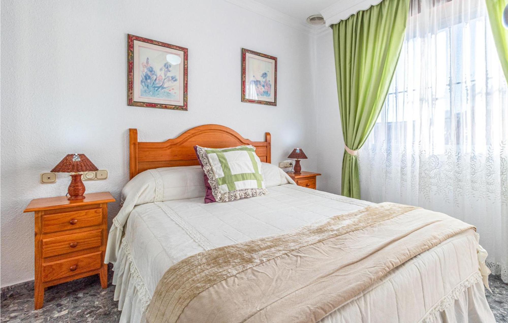 Stunning Home In Mlaga With 2 Bedrooms And Wifi Málaga Eksteriør billede