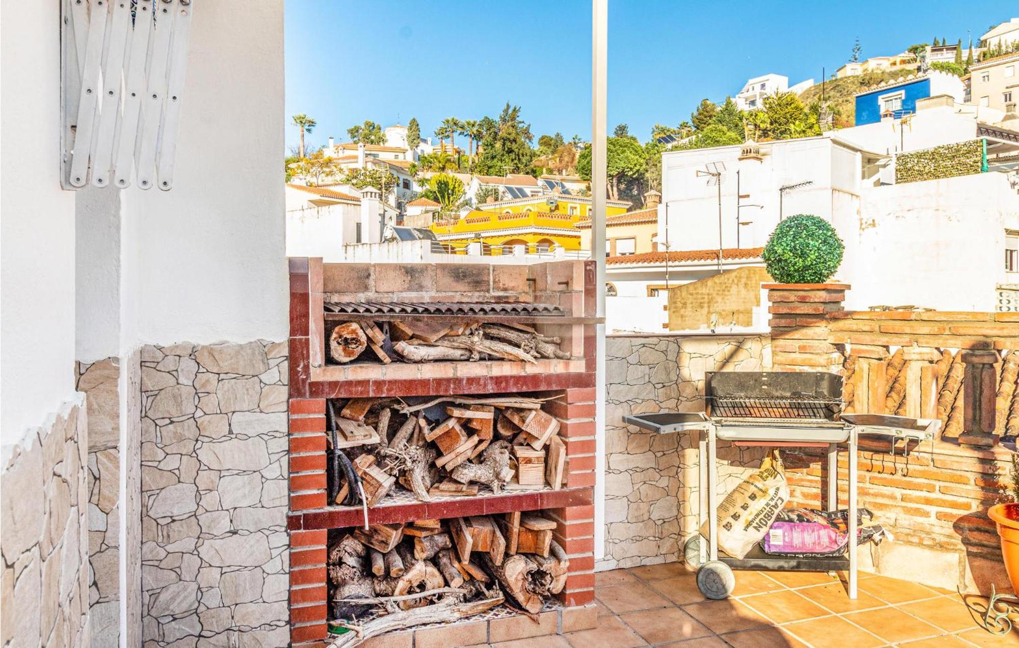 Stunning Home In Mlaga With 2 Bedrooms And Wifi Málaga Eksteriør billede